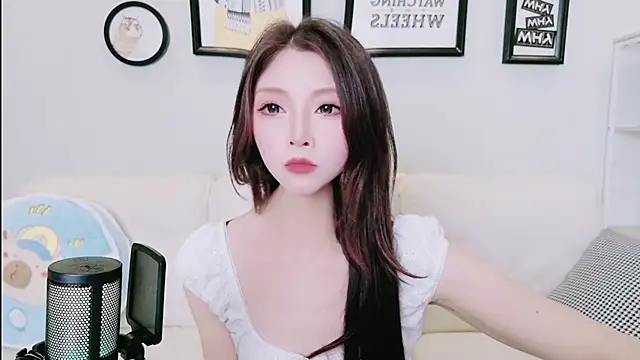 CoCo-1214 online show from July 7, 12:30 pm