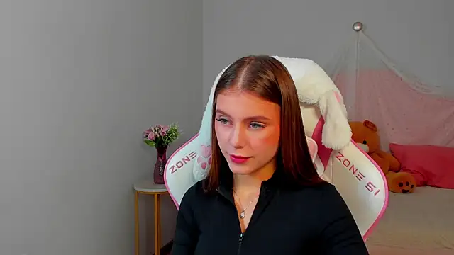 EricaFoxes online show from July 30, 5:08 am