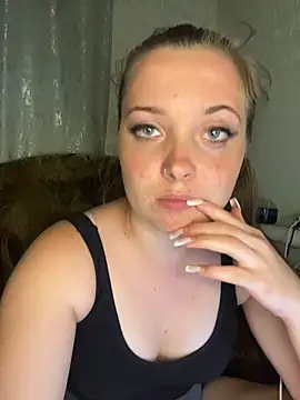 DakotaBritton online show from July 9, 6:54 pm