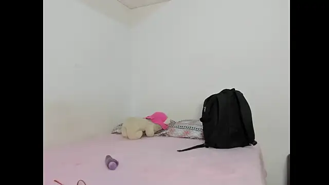 Alanabruner online show from July 11, 12:10 am