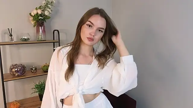 Nicole Keller online show from July 24, 11:41 am