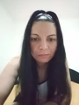 I amArianaa online show from July 14, 10:03 pm