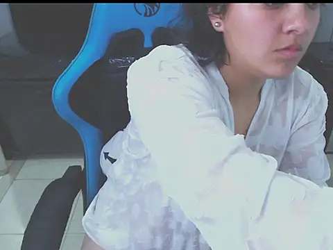amalia a online show from July 23, 6:27 pm