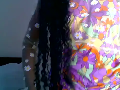 firstlady-queen online show from July 21, 6:36 am