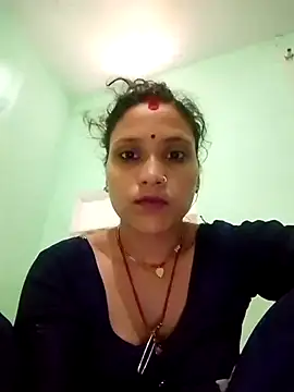 manisapal03 online show from July 25, 9:27 am