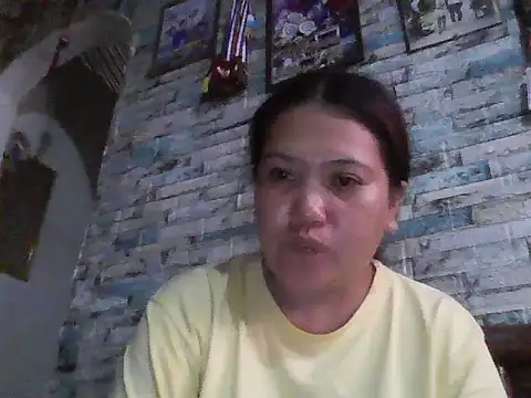 Lunasky05 online show from August 2, 1:03 pm