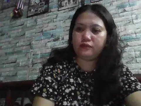 Lunasky05 online show from July 27, 12:57 pm