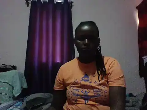 sexy-nyams online show from August 6, 9:27 am