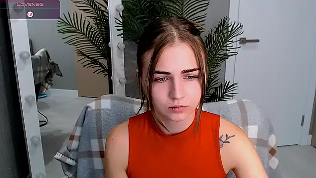 LiluBloom online show from July 30, 5:19 am