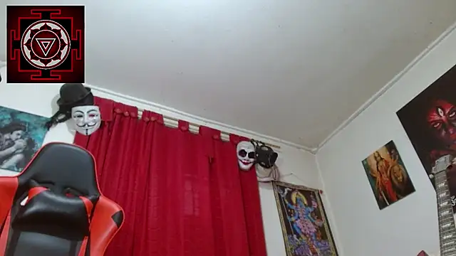 Amanda Valeska online show from January 5, 5:27 pm