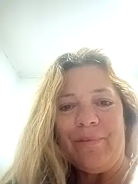 Karlatatiana online show from August 5, 11:05 am