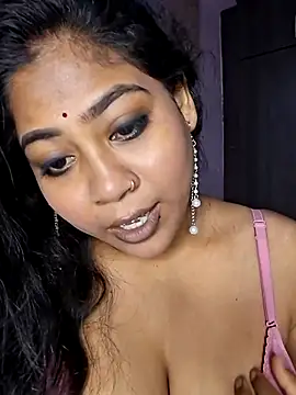 hornynisha321 online show from July 28, 4:21 am
