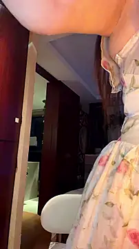momoli60 online show from July 30, 8:21 pm