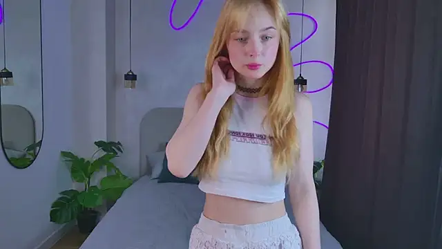  babyvivian  online show from July 26, 8:00 am