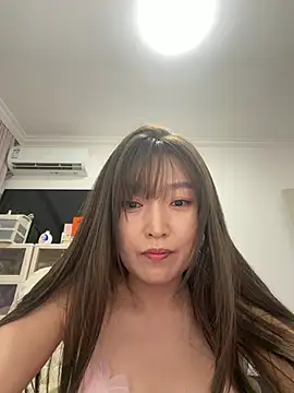 LingYuexi online show from July 26, 5:20 pm