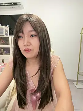 LingYuexi online show from July 27, 5:21 pm