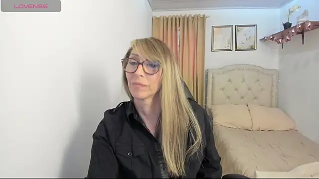 scarletfs online show from July 28, 3:21 pm