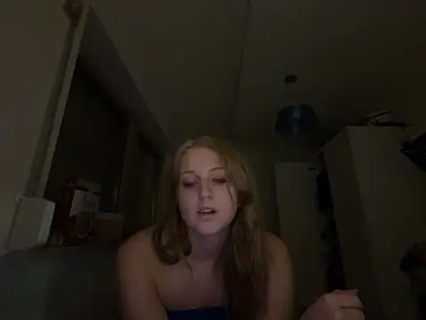 Lucianamol online show from July 30, 2:45 am