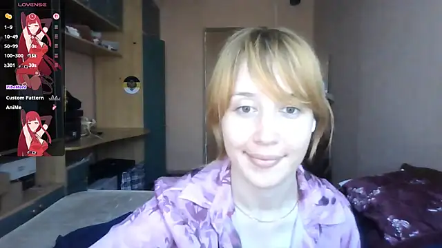 lizamillss online show from July 28, 2:13 pm