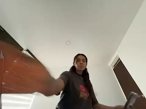 Jenniieebellx online show from July 30, 10:21 pm