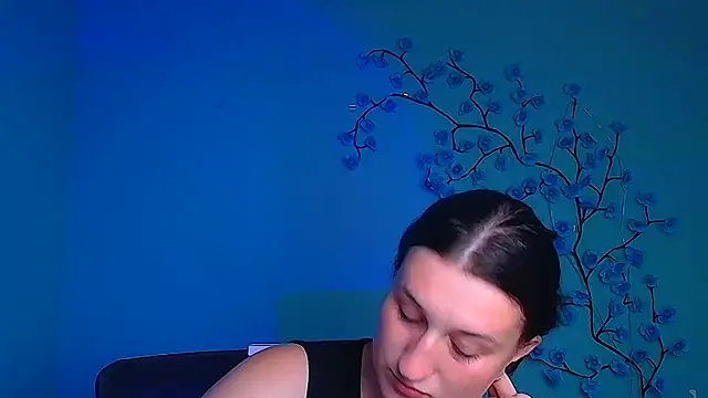 Erica Wonder  online show from August 3, 11:27 am