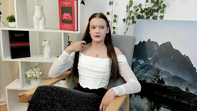 ShaniGalimore online show from July 29, 10:37 am