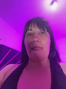 IsabelMore online show from July 29, 12:38 pm