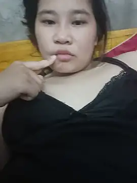 Quynhnhu bb online show from August 4, 7:09 pm