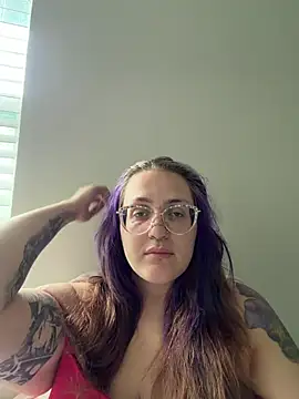 celestialberries online show from August 4, 6:25 pm