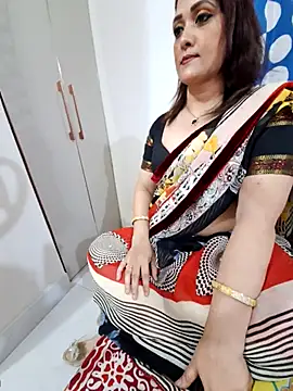 Diamondkohi82 online show from August 4, 7:31 pm