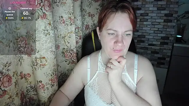 EvilRedd online show from March 25, 9:17 pm