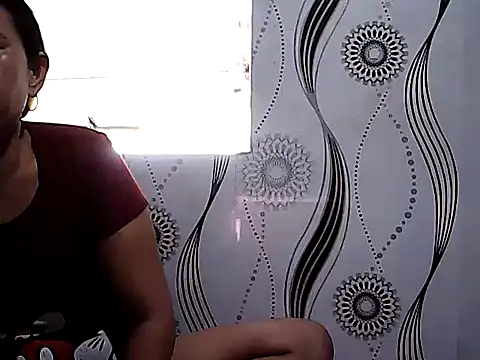 Snapshot of lovely-asian chatting on October 14, 6:27 am lovely-asian online show from October 14, 6:27 am