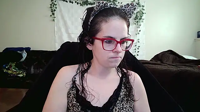 JessaBella online show from October 31, 4:00 pm