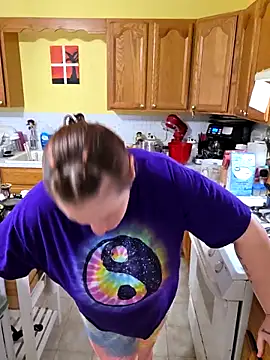 onlyhotbbw75 online show from December 16, 4:57 pm