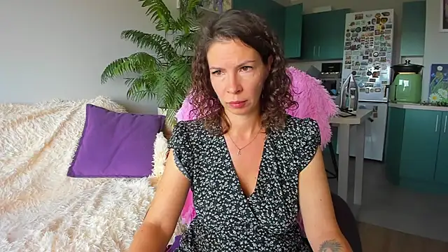 ChristinaGlory online show from July 31, 7:53 am