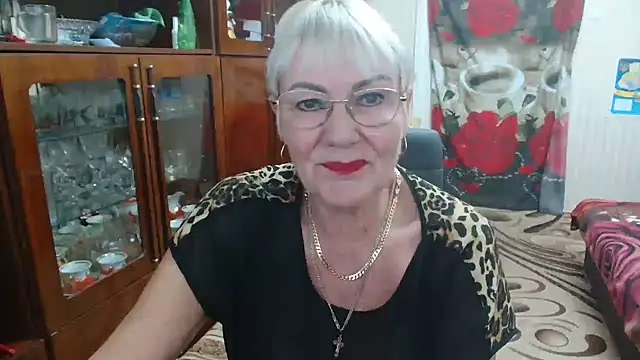 JenaCheim online show from October 25, 5:48 am
