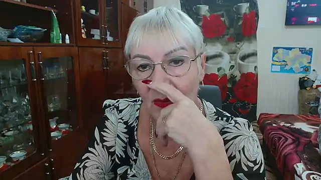 JenaCheim online show from October 29, 6:40 am