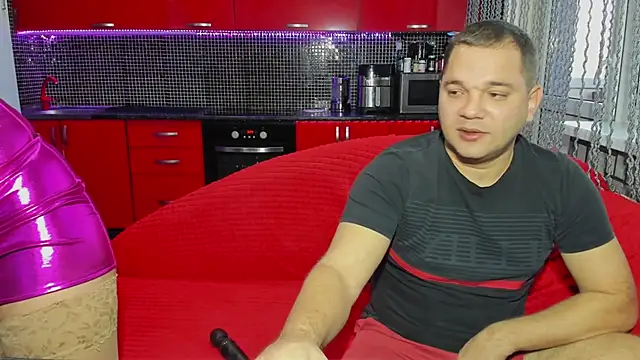 sladkayapara2019 online show from October 29, 6:29 am