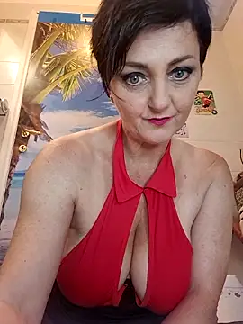 lucillabollente online show from June 5, 6:52 am