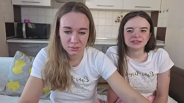 margolisa online show from November 28, 5:54 am