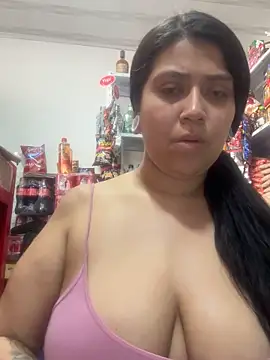 Snapshot of emilyjohanson chatting on September 30, 5:07 pm emilyjohanson online show from September 30, 5:07 pm