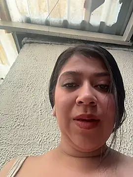 emilyjohanson online show from July 19, 10:34 pm