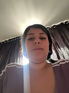 emilyjohanson online show from July 9, 5:26 pm