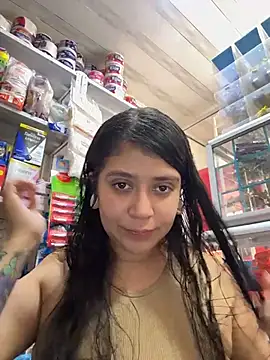 emilyjohanson online show from July 29, 5:46 pm