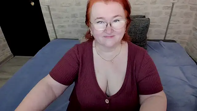 Snapshot of leiamillersonn chatting on December 2, 7:10 am leiamillersonn online show from December 2, 7:10 am