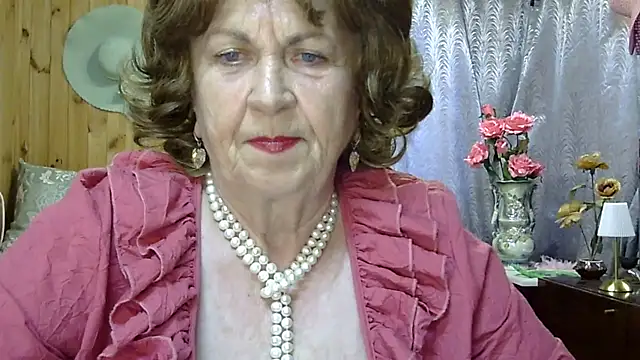 Emma52610 online show from June 28, 5:08 pm