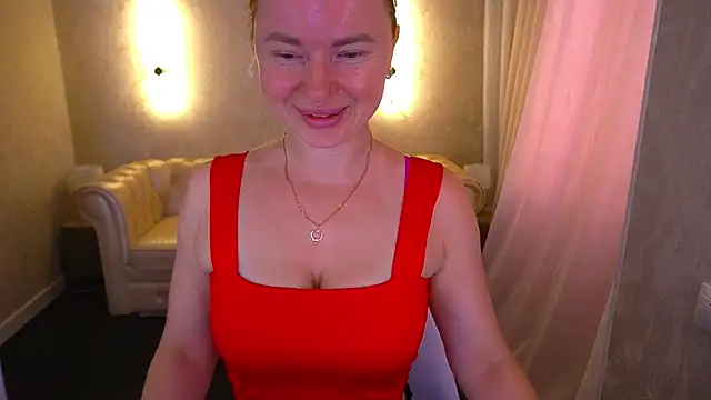 MiaRedFox online show from July 4, 12:34 pm