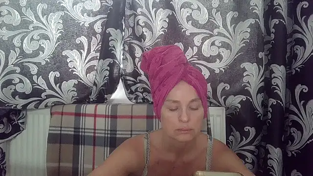LindaStarS online show from July 17, 12:09 pm