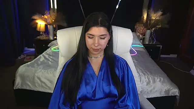 EmilyCandyy online show from November 11, 7:15 am