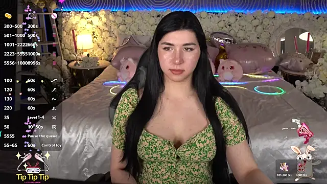 EmilyCandyy online show from April 28, 6:28 am